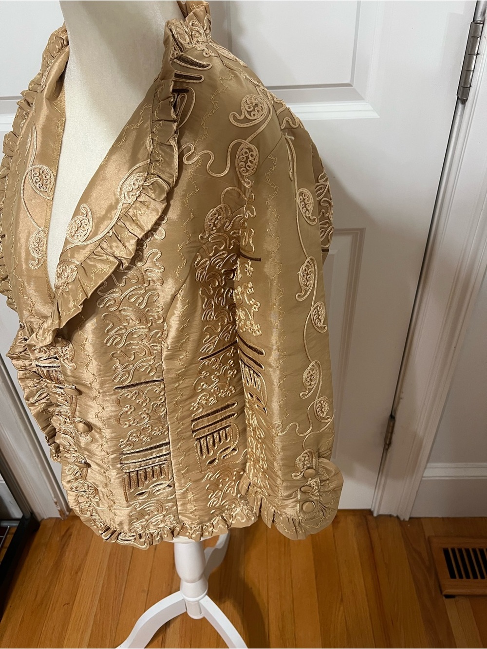 Vintage Gold Embroidered Ruffle-Trim Jacket - Picture 6 of 7